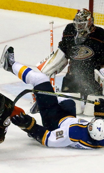 Berglund's 2nd goal of game lifts Blues past Ducks in OT (Jan 15, 2017)